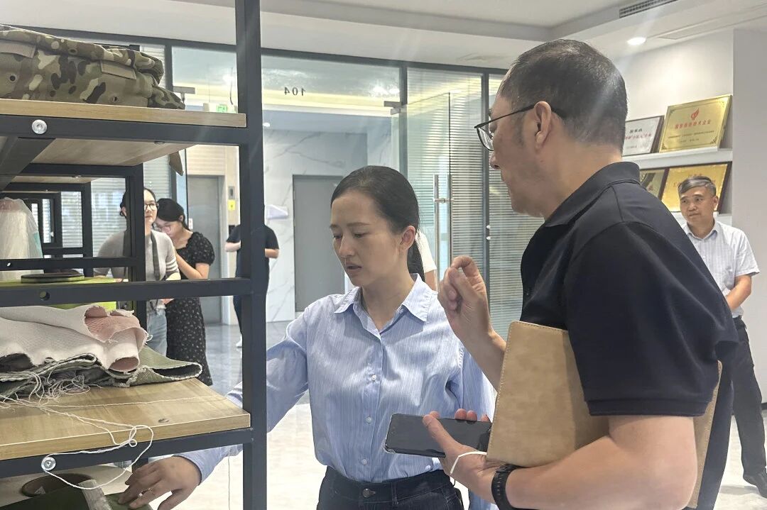 Zhou Xiao, setho sa Komiti ea Boemo ba Ko Maunifale ea Masepala